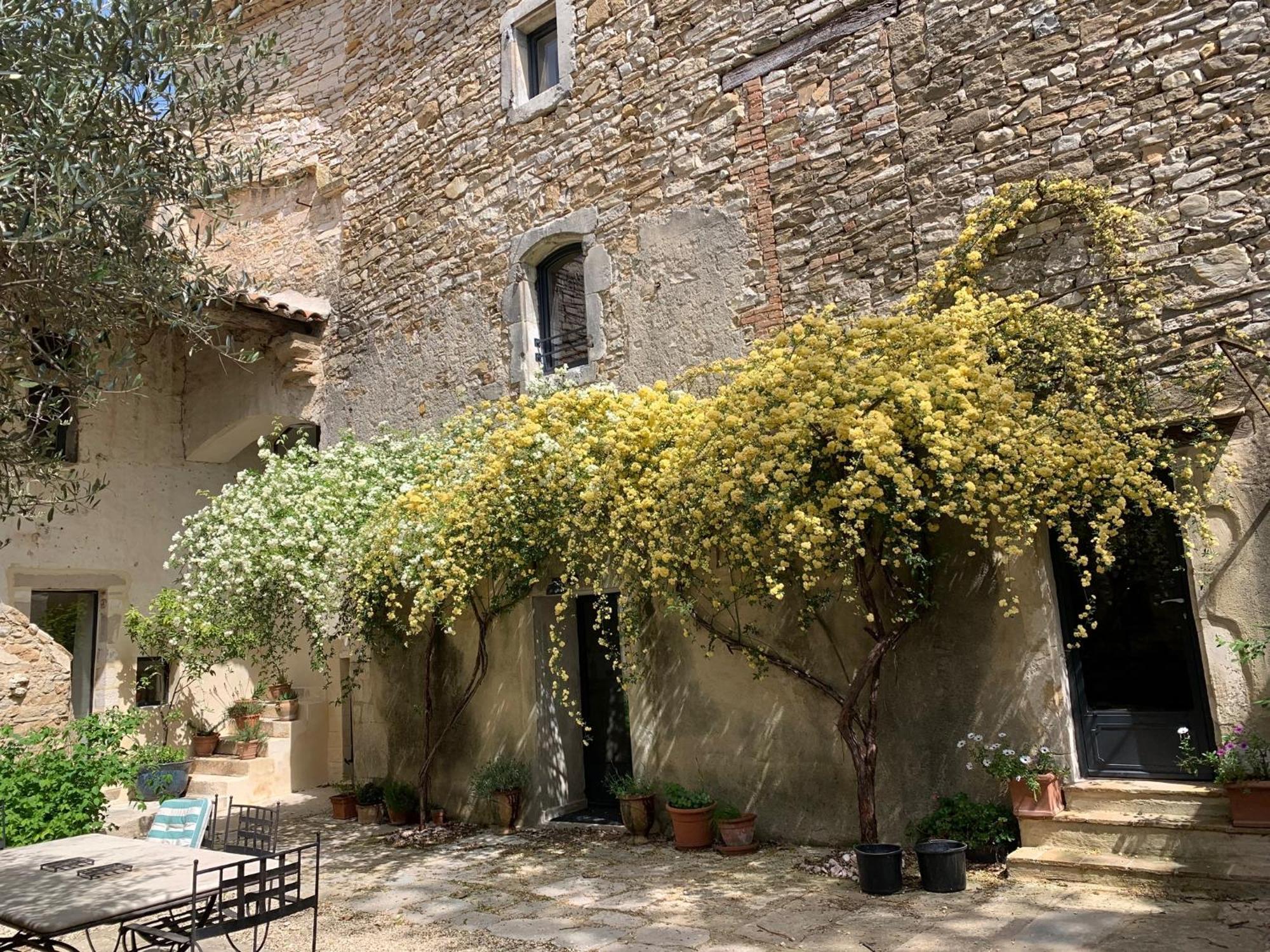 Hotel Magnanerie De Sainte Croix Extérieur photo