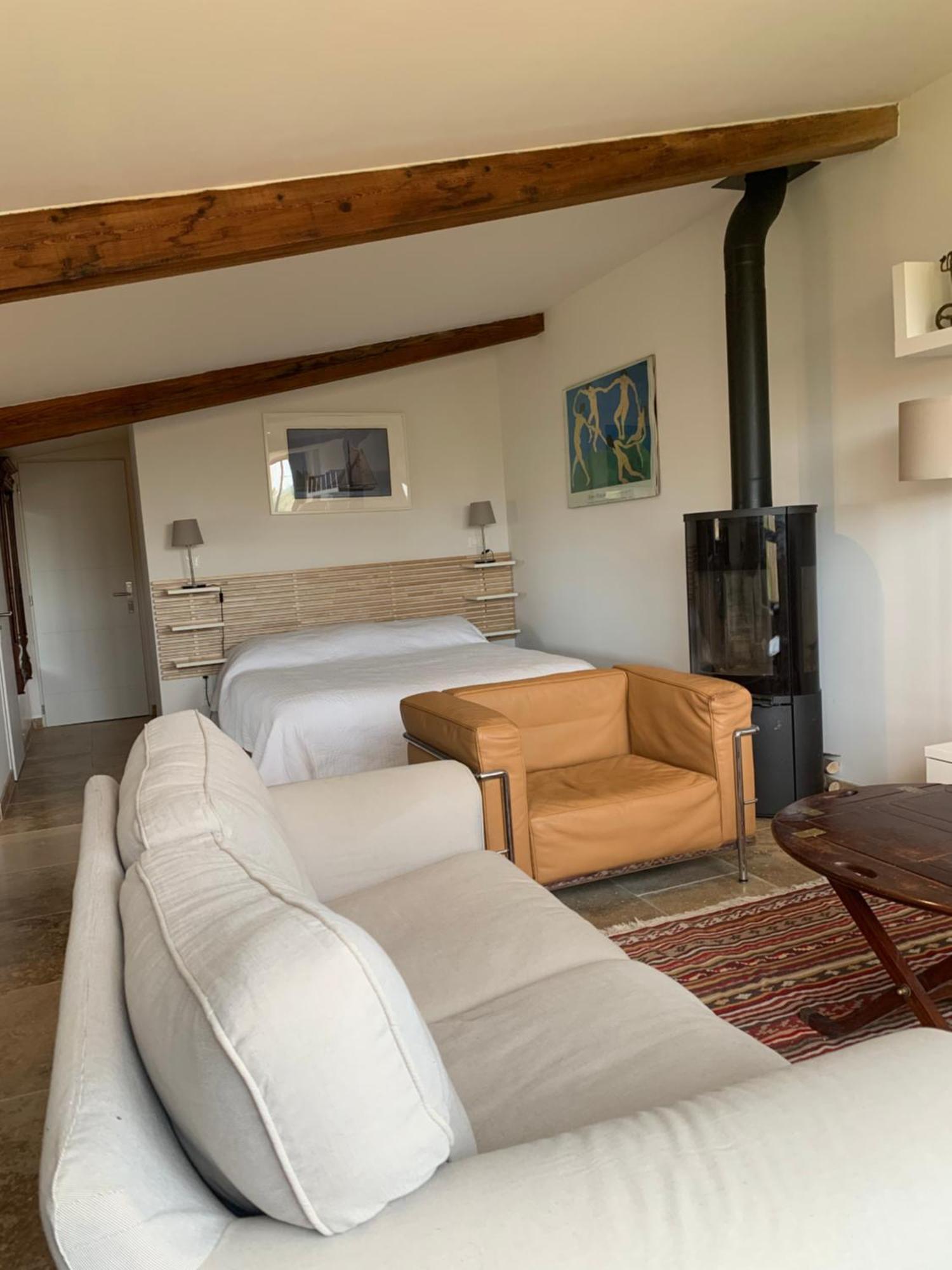 Hotel Magnanerie De Sainte Croix Chambre photo